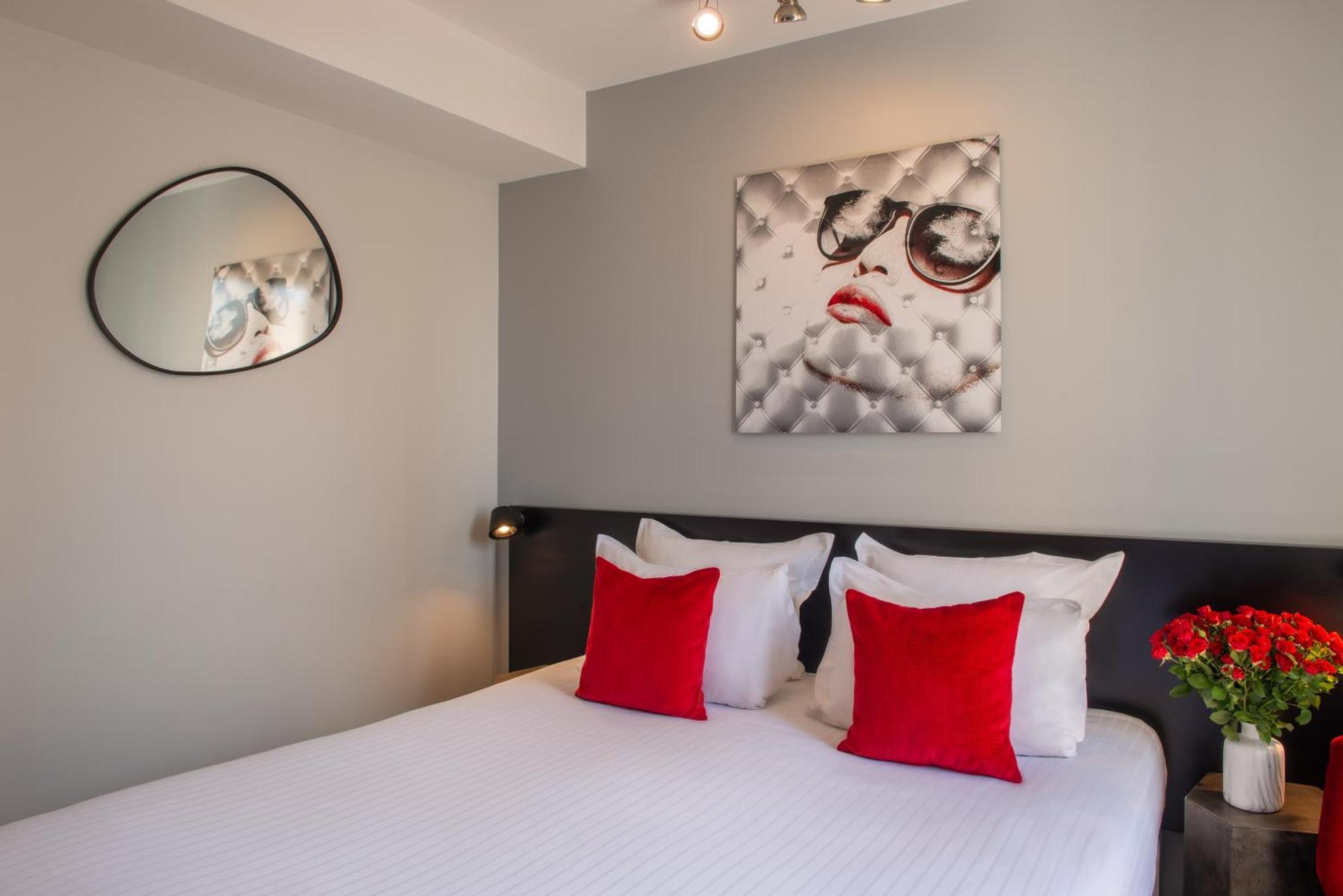 Helussi Hotel Párizs Kültér fotó